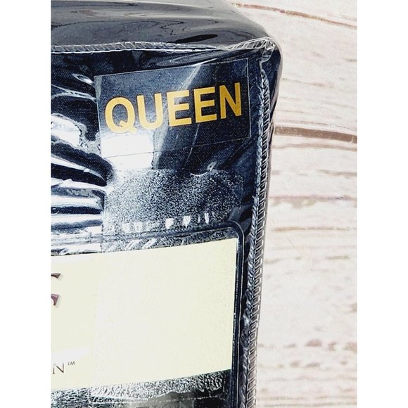 HC Collection Platinum 1800 Collection Queen Bed Skirt Linens - Craftsmanship, E - Picture 14 of 16